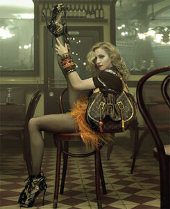 VLouis Vuitton Madonna 02