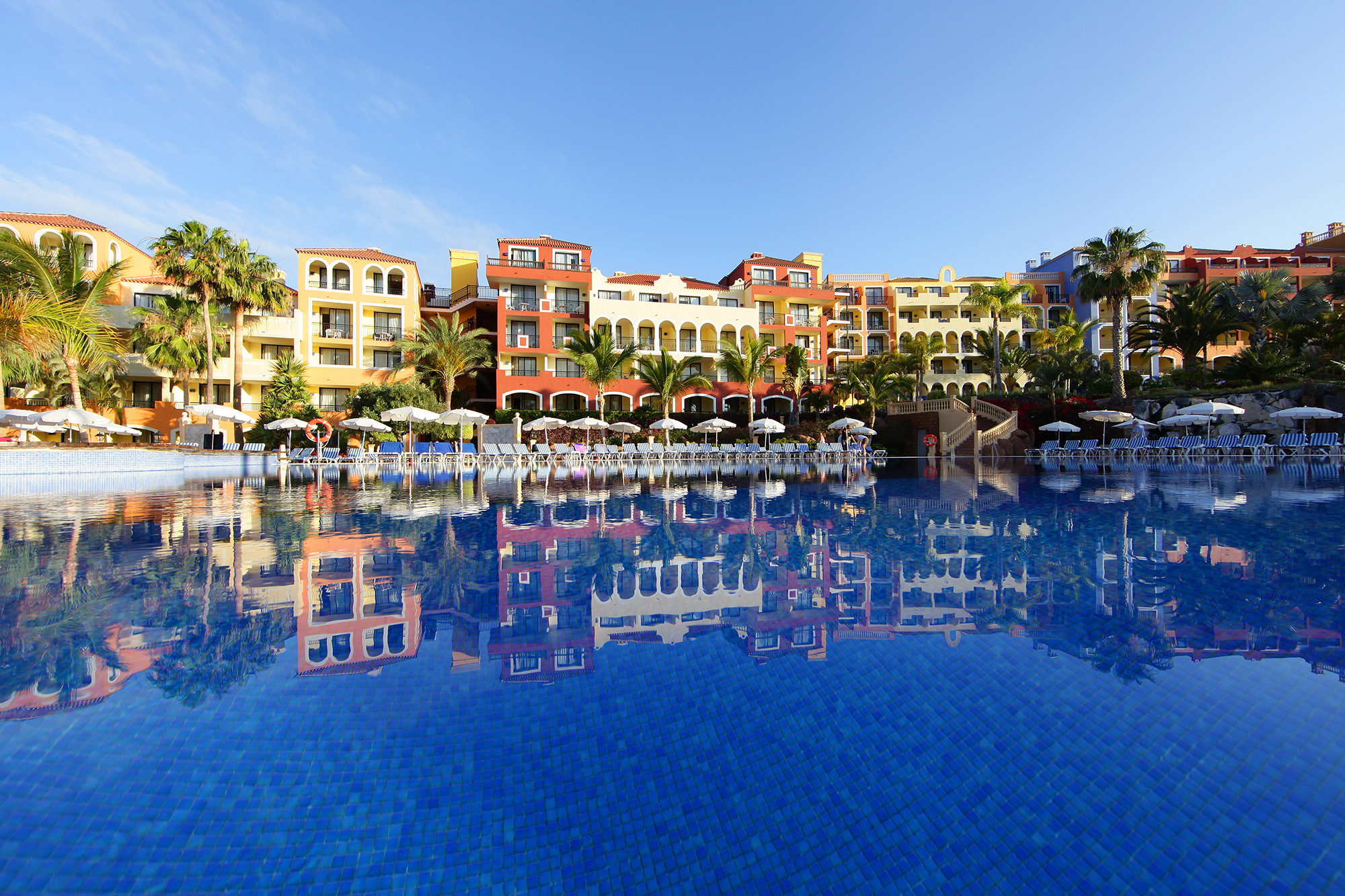 Piñero reopens Bahia Principe Sunlight Costa Adeje, Tenerife