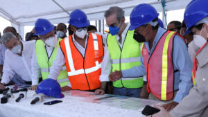 Abinader Starts Other Projects in Montecristi
